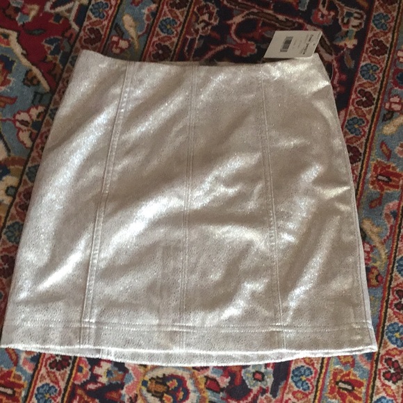 Free People NWT size 0 silver mini skirt Metallic!